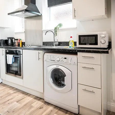 Apartment Emerald Delightful Moseley Mews, By Staystaycations Birmingham